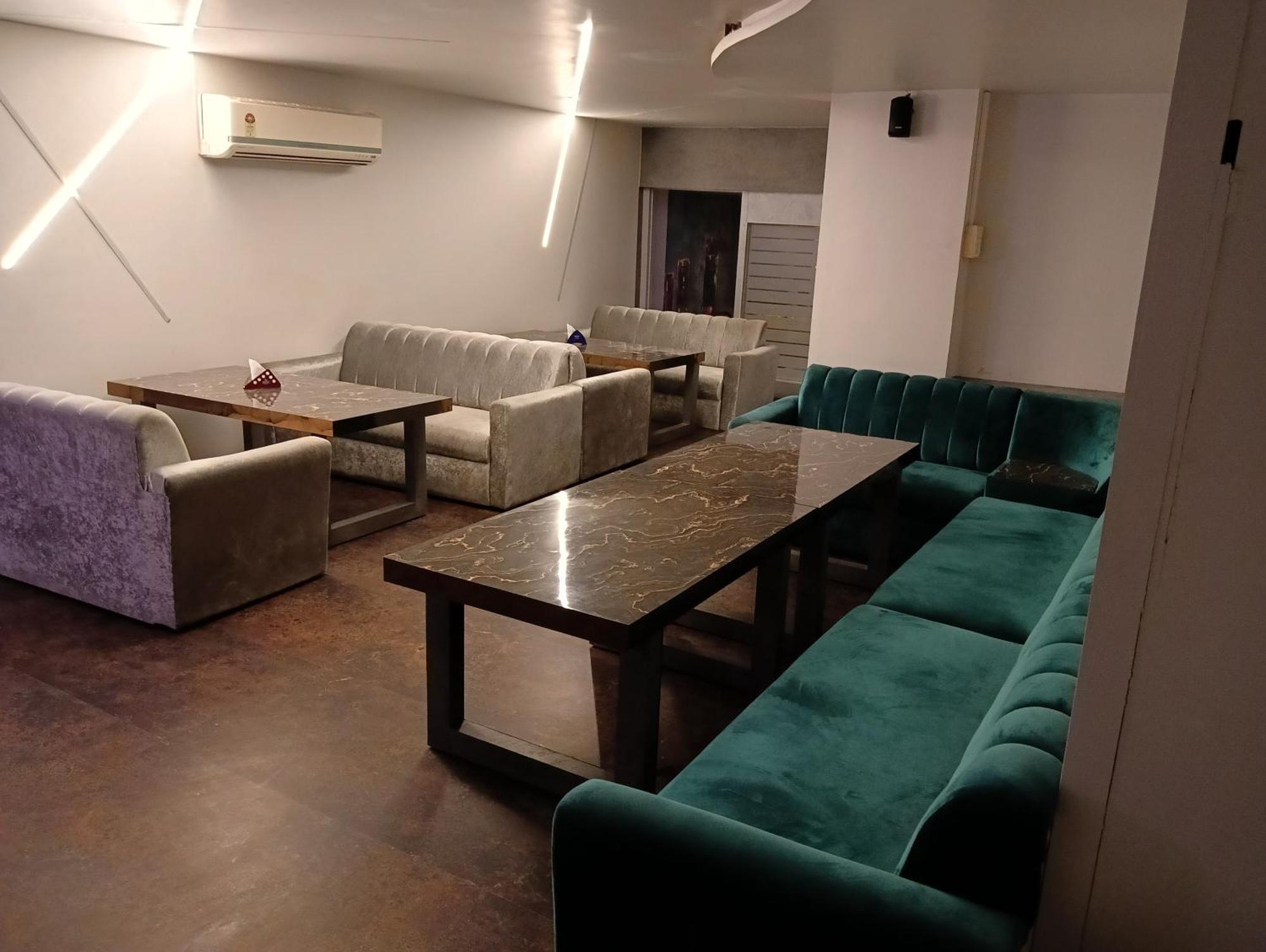 Bk Castles Hotel Jabalpur Zewnętrze zdjęcie