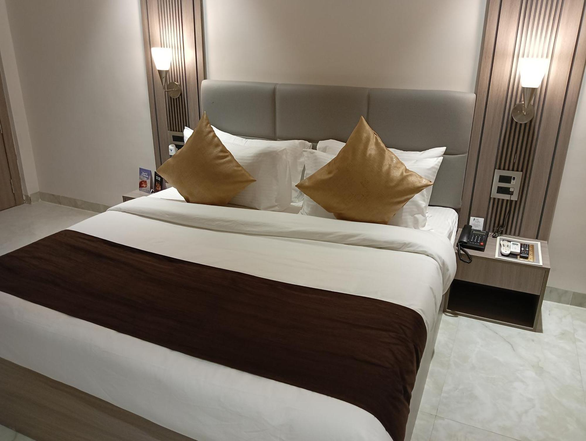 Bk Castles Hotel Jabalpur Zewnętrze zdjęcie