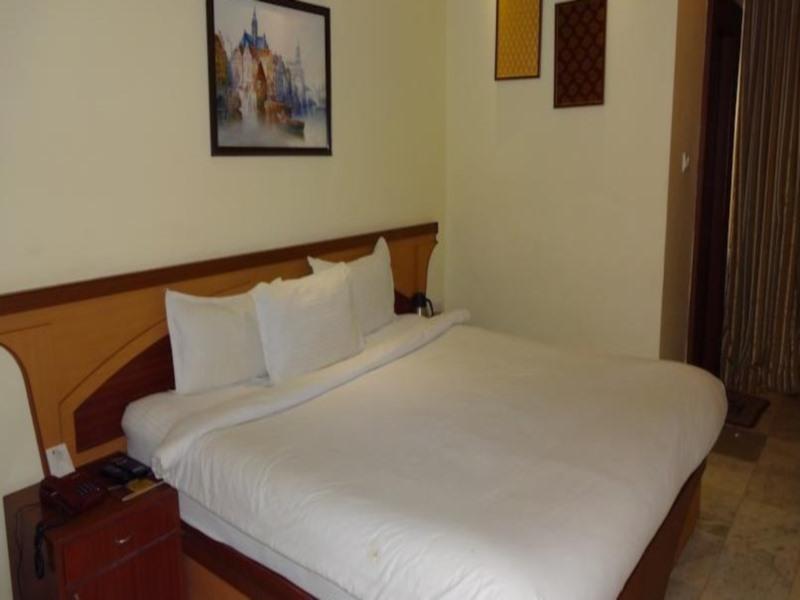 Bk Castles Hotel Jabalpur Zewnętrze zdjęcie